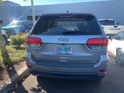 2019 Jeep Grand Cherokee Laredo