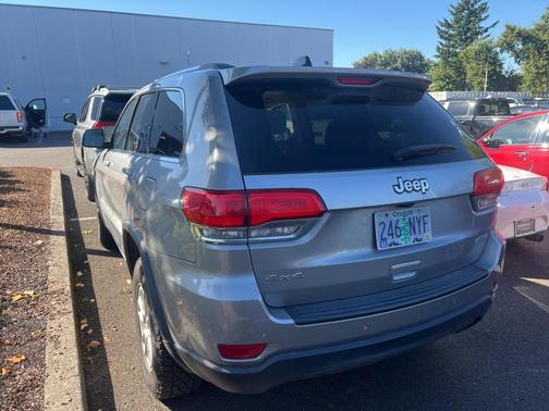 2019 Jeep Grand Cherokee Laredo