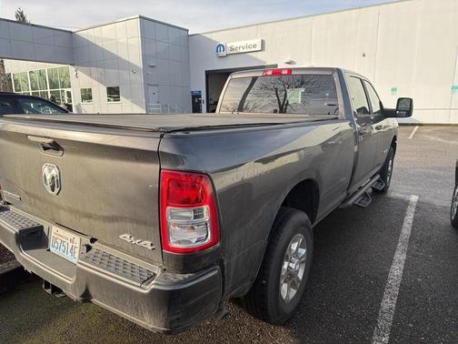 2024 RAM 3500 Big Horn Crew Cab 4x4 8' Box