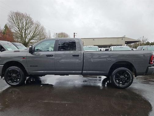 2026 RAM 3500 Big Horn Crew Cab 4x4 8' Box