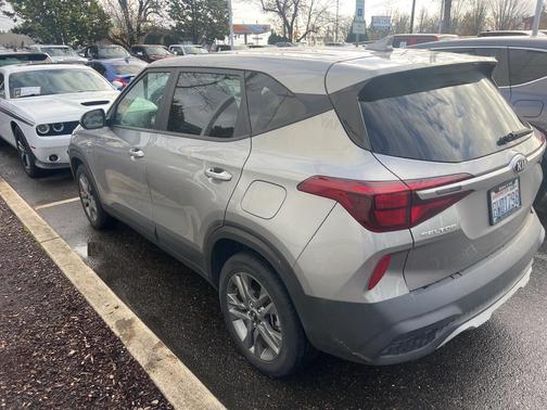 2021 Kia Seltos LX