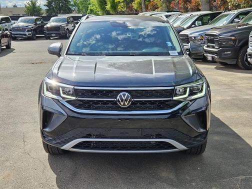 2024 Volkswagen Taos 1.5T SEL