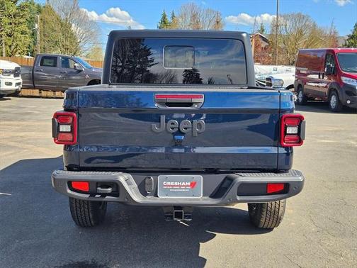 2025 Jeep Gladiator Sport S