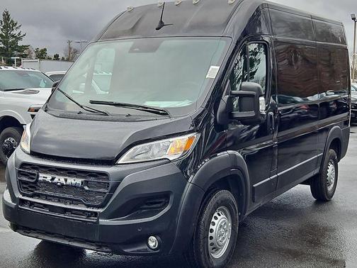 Black Clearcoat 2026 RAM ProMaster 1500 Base