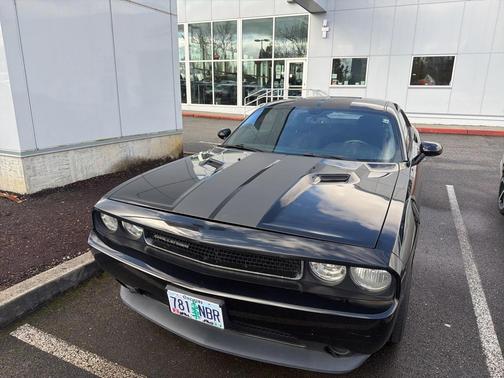 2012 Dodge Challenger SXT