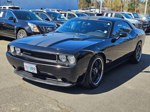 2012 Dodge Challenger SXT