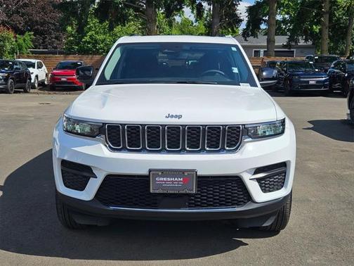 2023 Jeep Grand Cherokee Laredo
