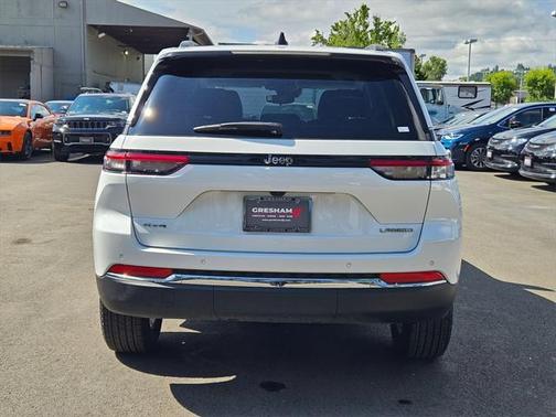 2023 Jeep Grand Cherokee Laredo