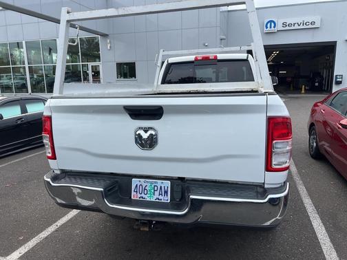 2019 RAM 2500 Tradesman Crew Cab 4x2 8' Box