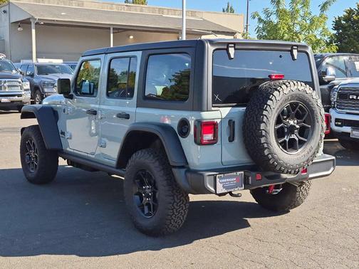 Earl Clearcoat 2027 Jeep Wrangler Willys
