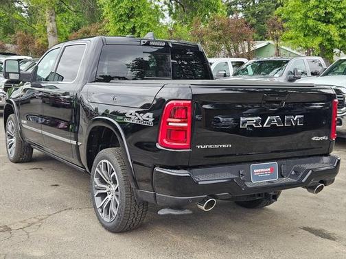 2025 RAM 1500 ST