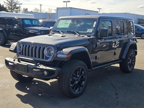 2025 Jeep Wrangler 4xe Sahara