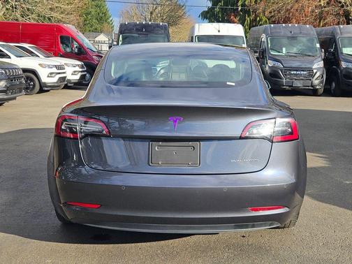2019 Tesla Model 3 Long Range