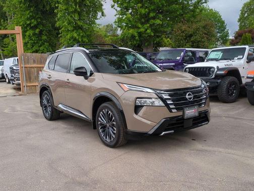 Baja Storm Metallic/Super Black 2025 Nissan Rogue Platinum