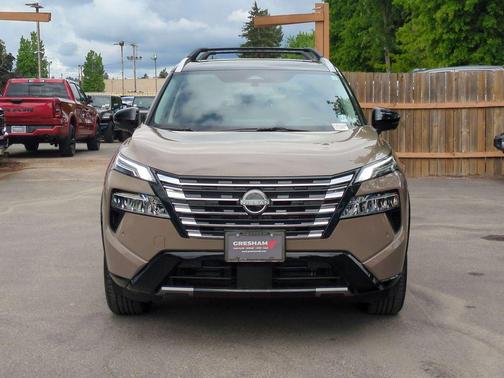 Baja Storm Metallic/Super Black 2025 Nissan Rogue Platinum