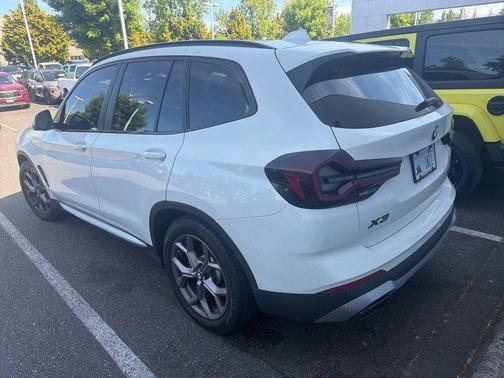 Alpine White 2022 BMW X3 xDrive30i