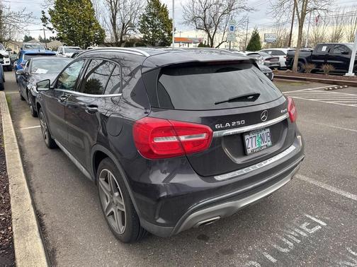 2015 Mercedes-Benz GLA-Class 4MATIC