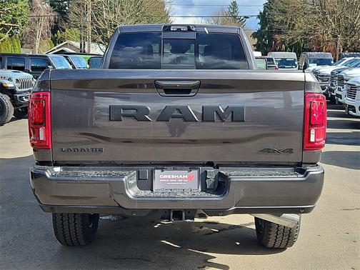2026 RAM 2500 Laramie Crew Cab 4x4 8' Box