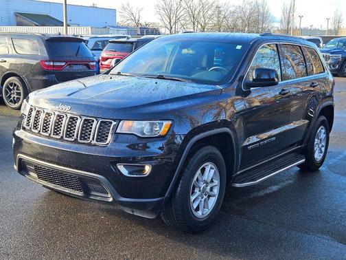 2020 Jeep Grand Cherokee Laredo