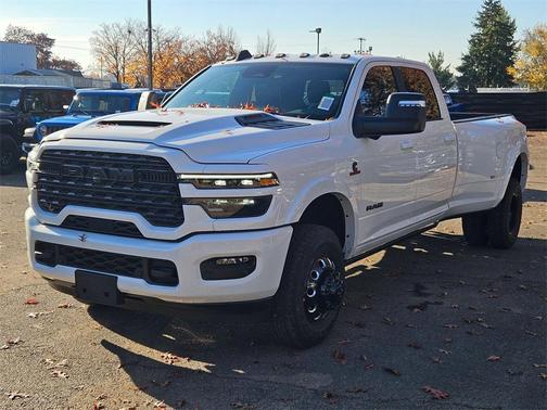 2026 RAM 3500 Limited