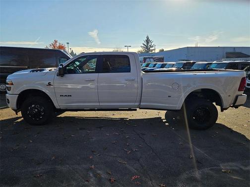 2026 RAM 3500 Limited