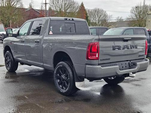 2026 RAM 3500 Laramie Crew Cab 4x4 6'4' Box