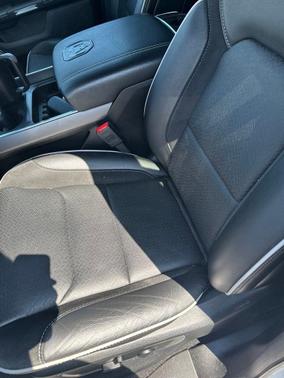 Bright White Clearcoat 2025 RAM 1500 Laramie