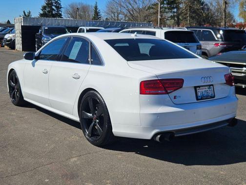 Ibis White 2014 Audi S8 4.0T