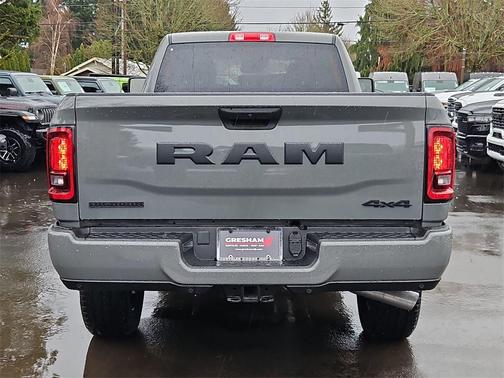 2026 RAM 2500 Big Horn Crew Cab 4x4 8' Box