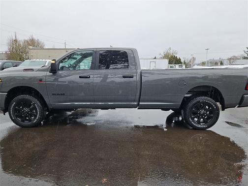 2026 RAM 2500 Big Horn Crew Cab 4x4 8' Box