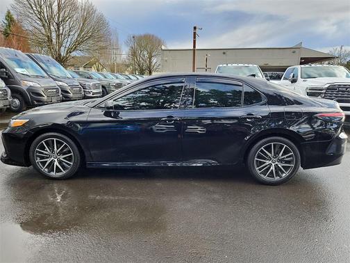 2023 Toyota Camry XLE