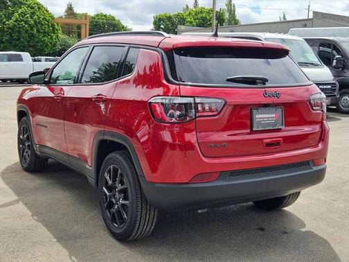 2025 Jeep Compass Latitude