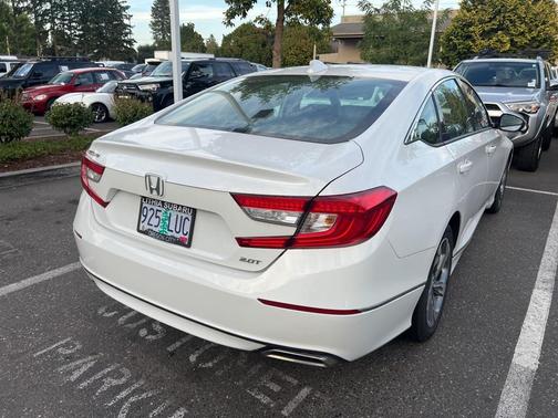 2019 Honda Accord EX-L 2.0T