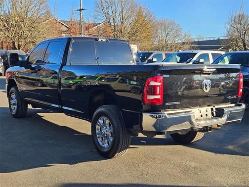 2024 RAM 3500 Big Horn Crew Cab 4x4 8' Box