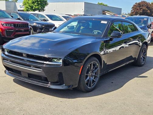 Diamond Black Crystal Pearlcoat 2026 Dodge Charger R/T Scat Pack