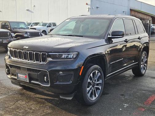 2025 Jeep Grand Cherokee Overland