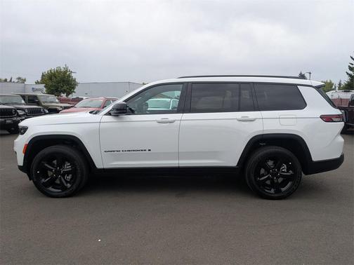 2025 Jeep Grand Cherokee L Altitude