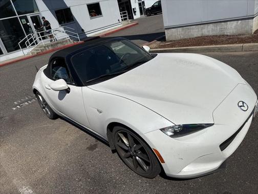 2022 Mazda MX-5 Miata Grand Touring