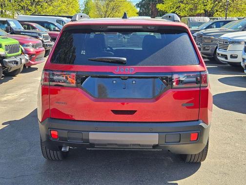 red hot pearlcoat 2026 Jeep Cherokee Overland