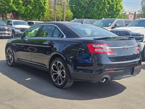 2014 Ford Taurus SHO