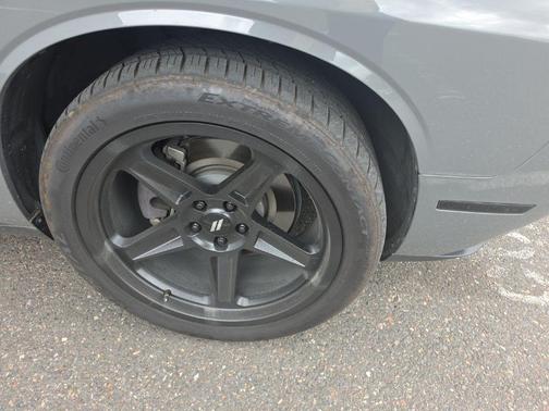 Destroyer Gray Clearcoat 2019 Dodge Challenger SXT