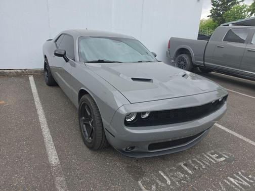 Destroyer Gray Clearcoat 2019 Dodge Challenger SXT