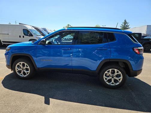 2025 Jeep Compass Latitude