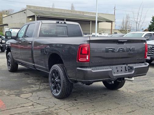 2026 RAM 2500 Laramie Crew Cab 4x4 8' Box