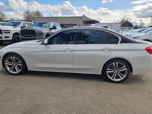 2017 BMW 330 330i