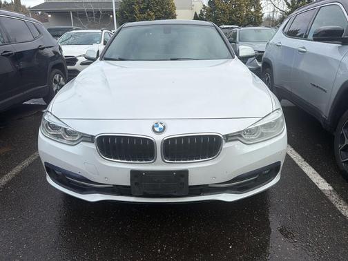 2017 BMW 330 330i