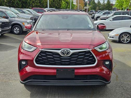 Ruby Flare Pearl 2021 Toyota Highlander LE
