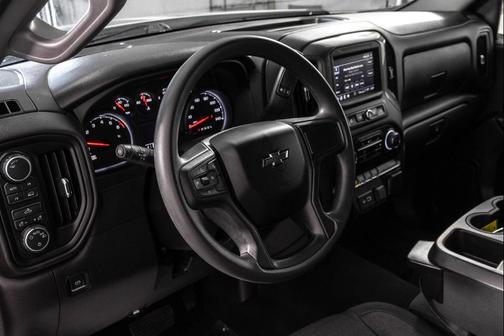 Summit White 2023 Chevrolet Silverado 1500 Custom