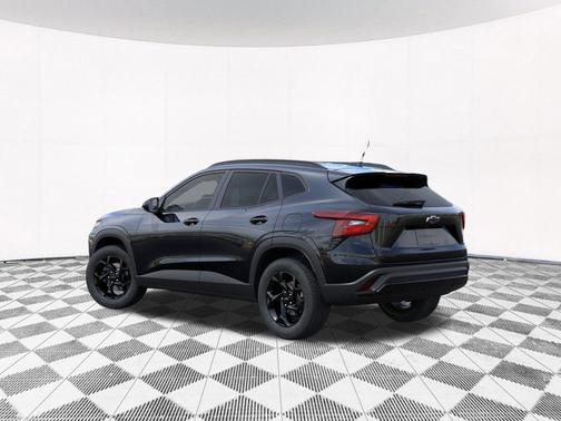 Black Metallic 2026 Chevrolet Trax LT