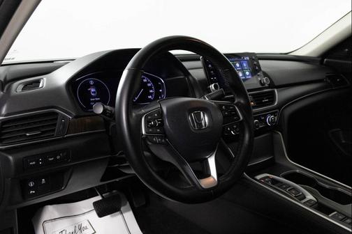 Crystal Black Pearl 2021 Honda Accord Touring 2.0T